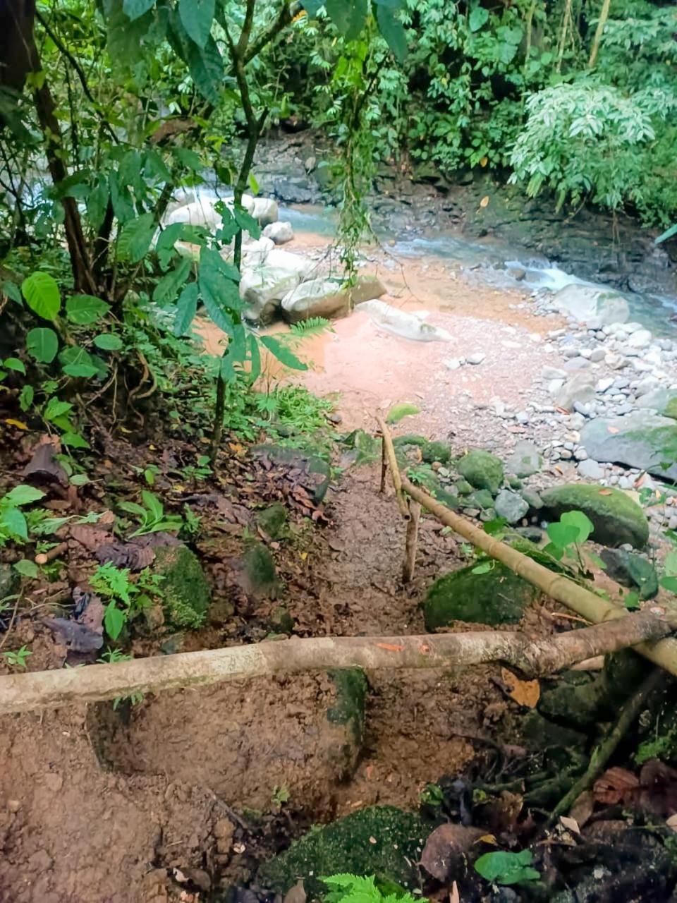 Casa River Stone Al Pie Del Rio Ojochal Dış mekan fotoğraf