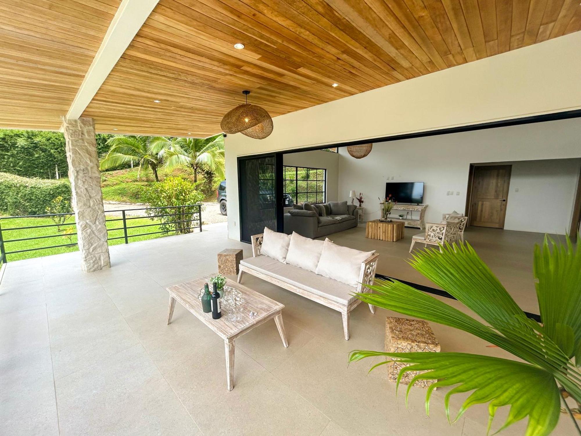 Casa River Stone Al Pie Del Rio Ojochal Dış mekan fotoğraf